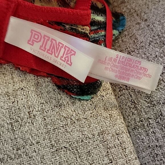 PINK Victoria's Secret Bra - Picture 7 of 7
